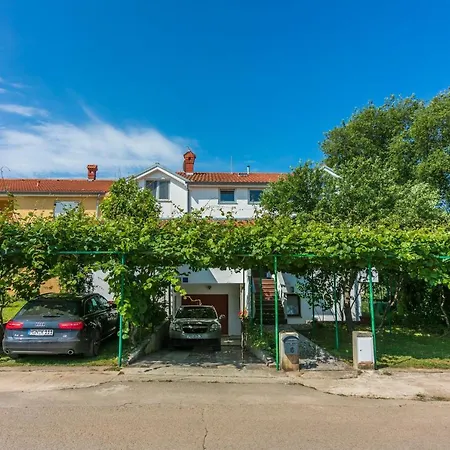 Pool Apartamento Fažana