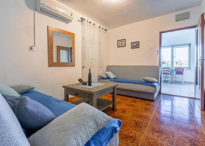 Pool Apartment